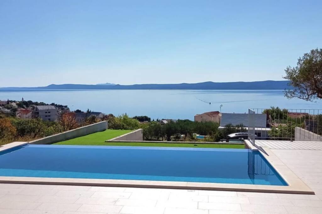 Villa Katarina - Infinity Pool With Amazing View Bol Exteriér fotografie