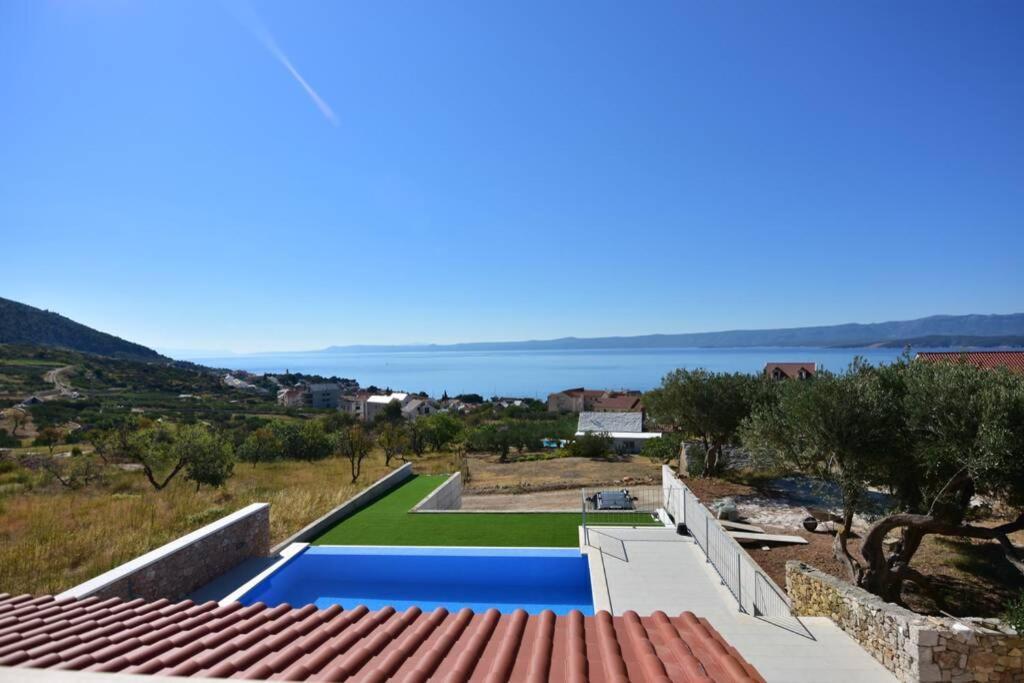 Villa Katarina - Infinity Pool With Amazing View Bol Exteriér fotografie